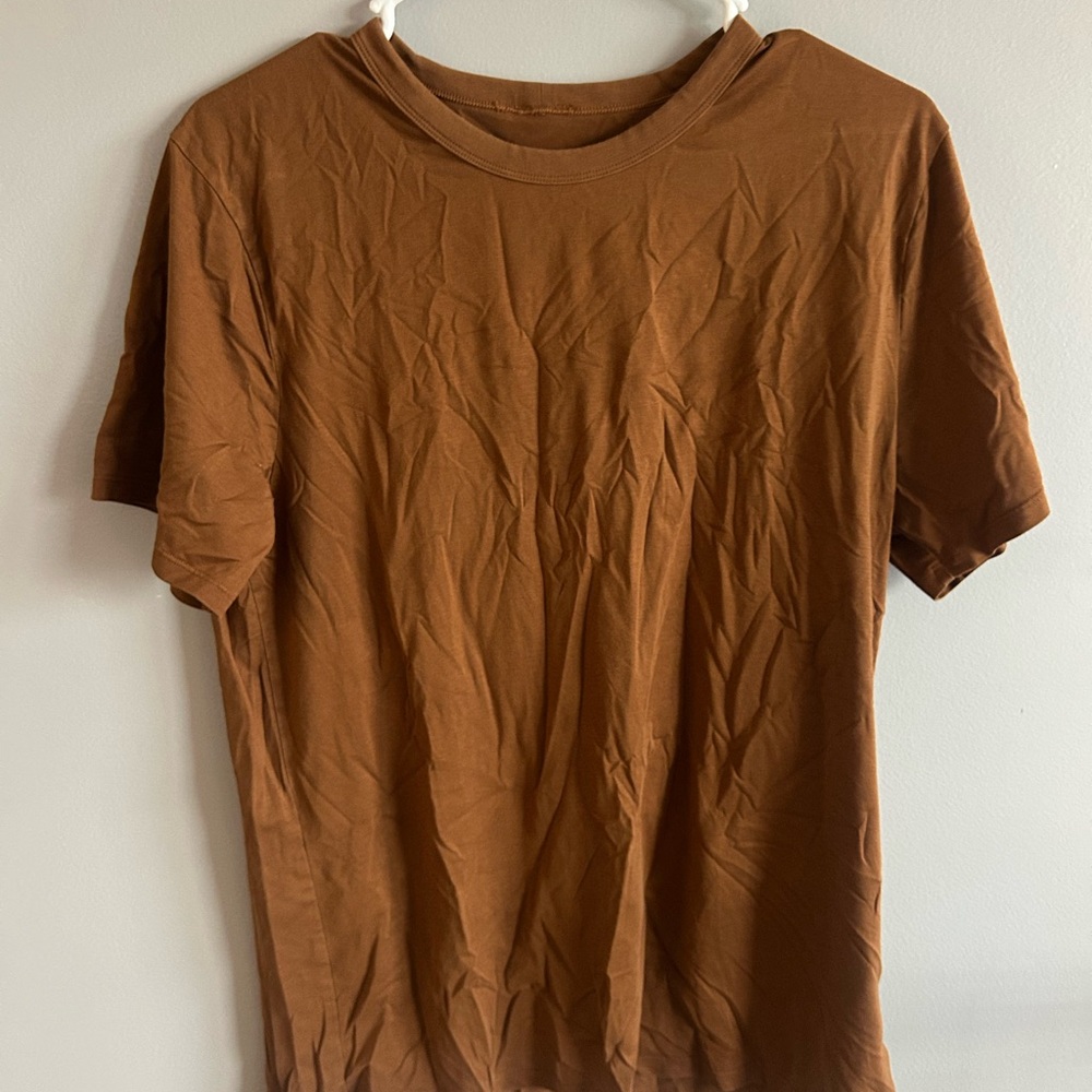lululemon athletica Short Sleeve Tee in Brown